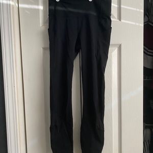 Black Lulu Lemon Leggings Crop